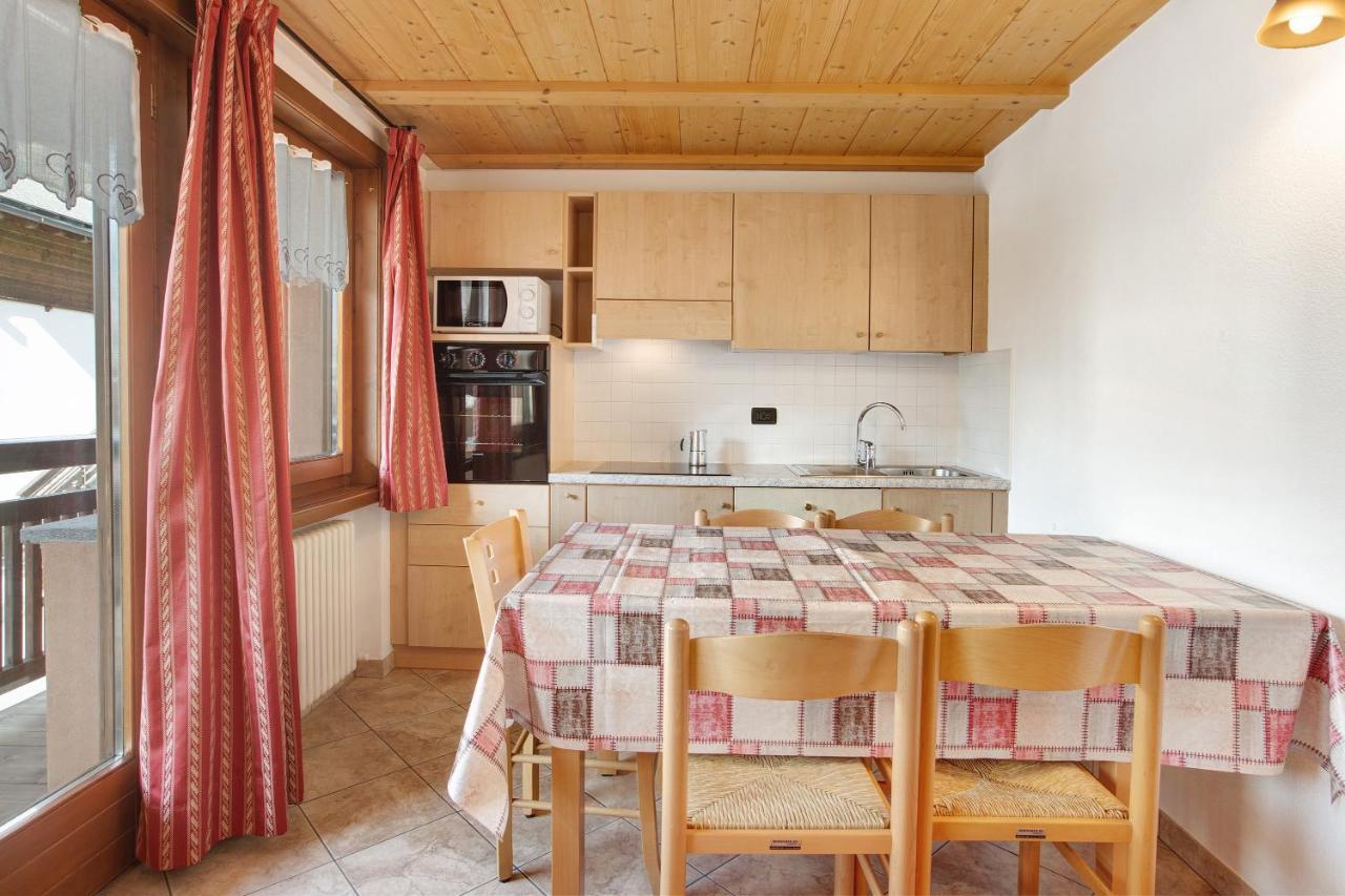 Baita Truzz Appartamento Valle Livigno Exterior photo